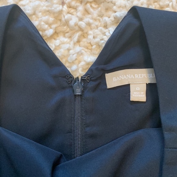 Banana Republic Trumpet Dress - Picture 3 of 3